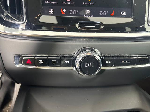 Used 2025 Volvo S60 B5 Core AWD/4WD image 30