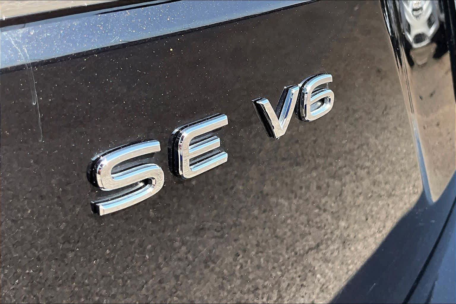 Used 2021 Volkswagen Atlas SE w/ Panoramic Sunroof Package FWD image 10