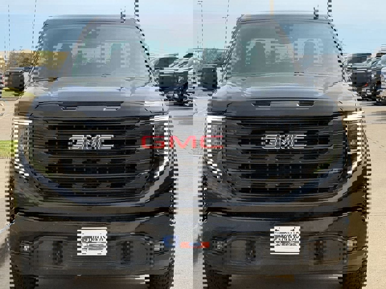 Used 2022 GMC Sierra 1500 Elevation w/ Preferred Package image 6