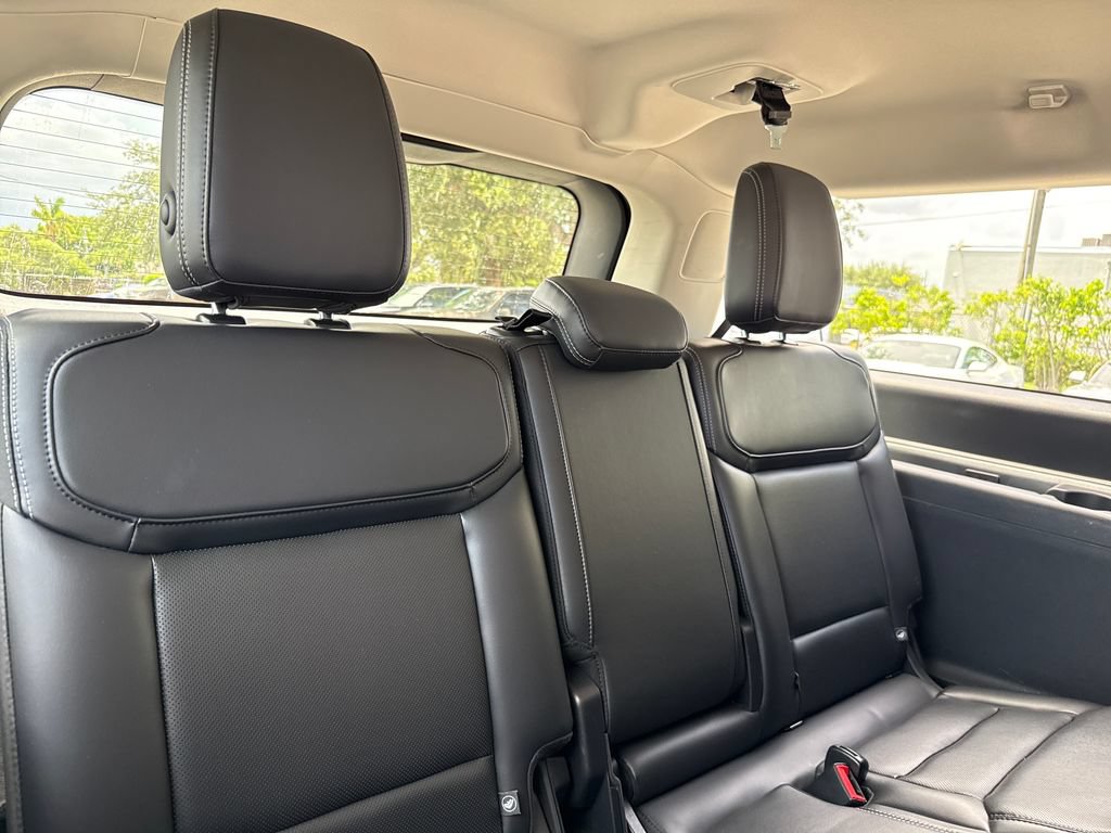 Certified 2025 Ford Expedition Max Platinum AWD/4WD image 34