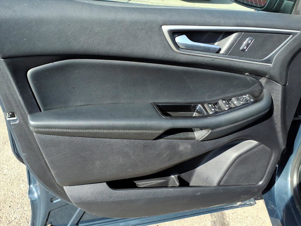 Certified 2019 Ford Edge SEL w/ Equipment Group 201A image 13