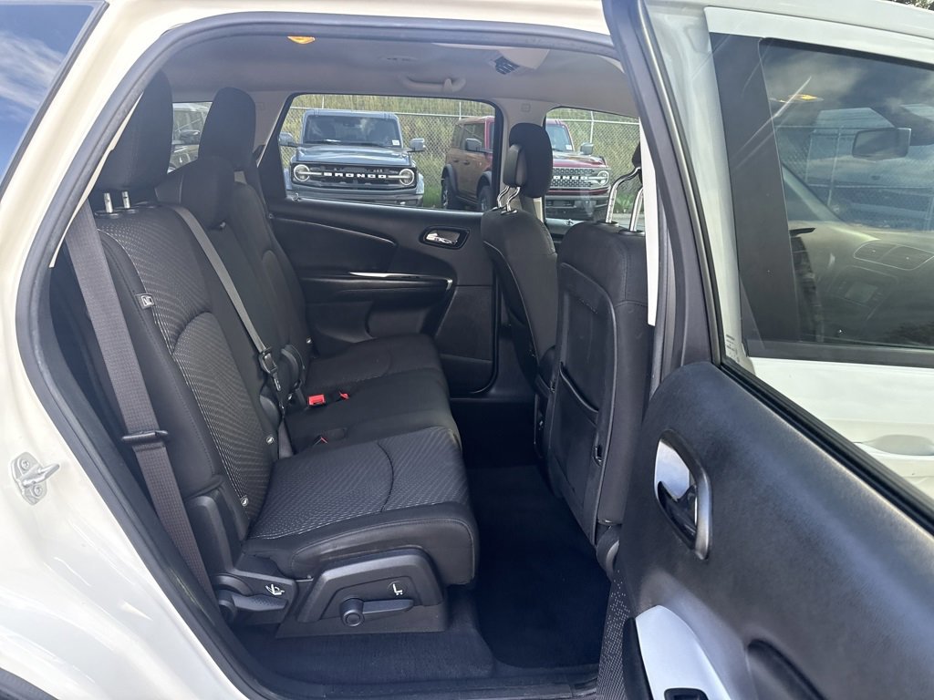Used 2020 Dodge Journey SE w/ SE Popular Equipment Group image 21