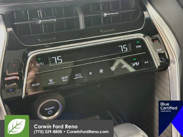 Used 2023 Toyota Venza Nightshade AWD/4WD image 19
