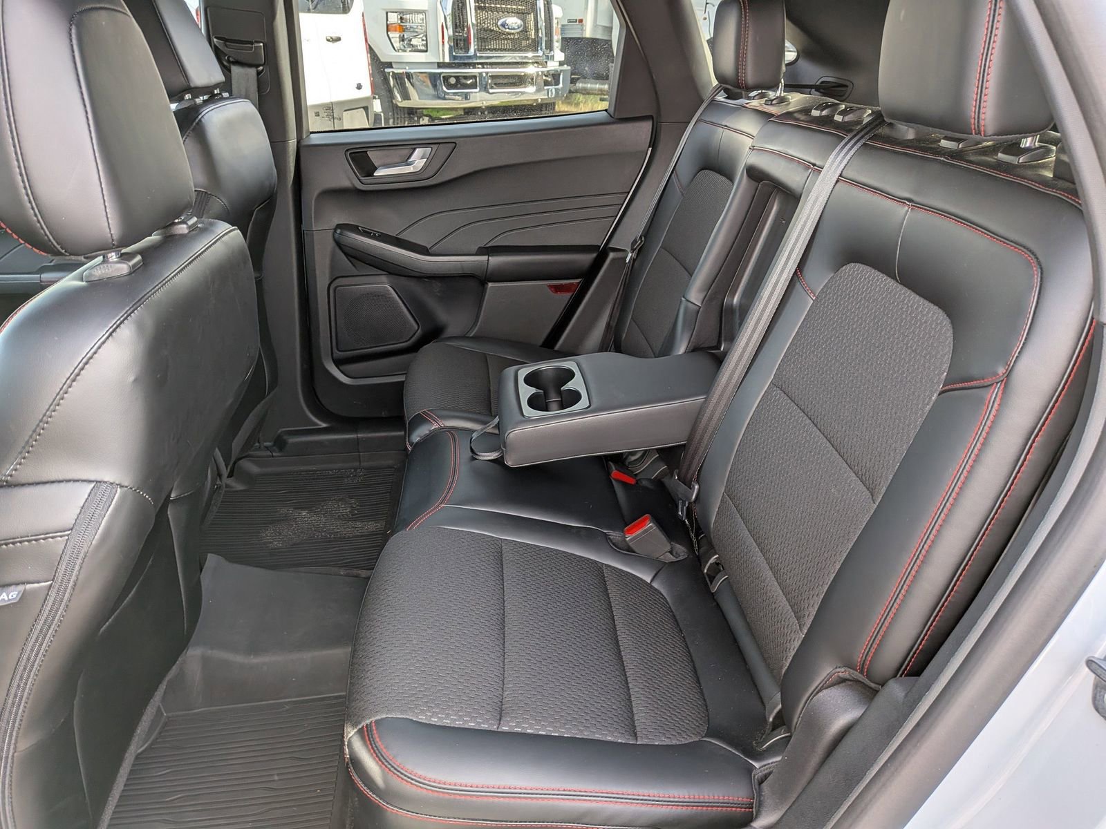 Certified 2025 Ford Escape ST-Line w/ Equipment Group 301A image 14