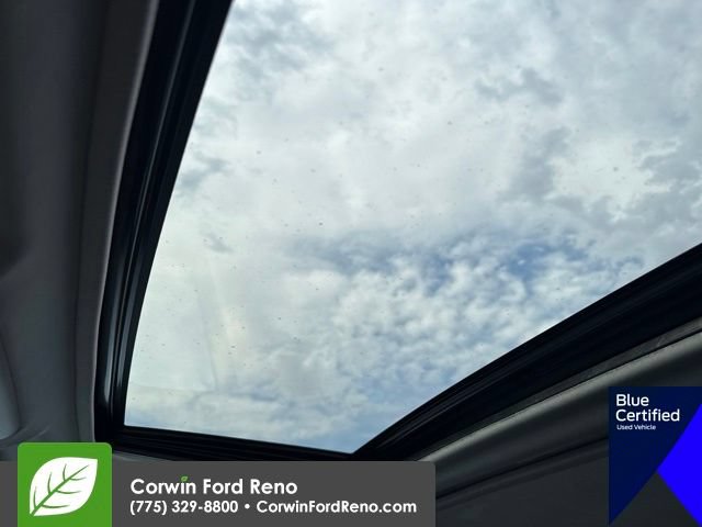 Used 2019 Toyota RAV4 XLE AWD/4WD image 19