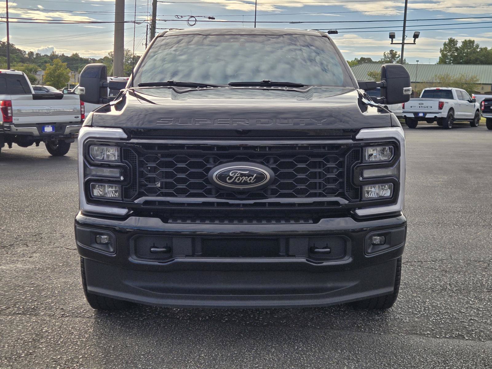 Certified 2025 Ford F250 Lariat w/ Black Appearance Package AWD/4WD image 5