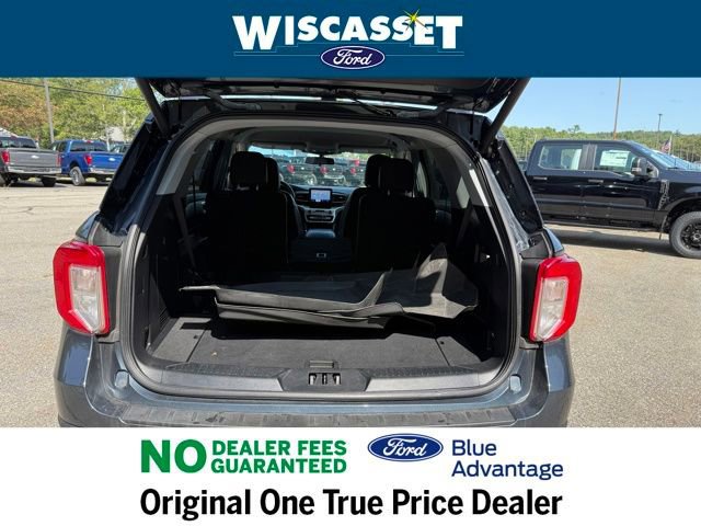 Certified 2022 Ford Explorer XLT w/ Equipment Group 202A image 17
