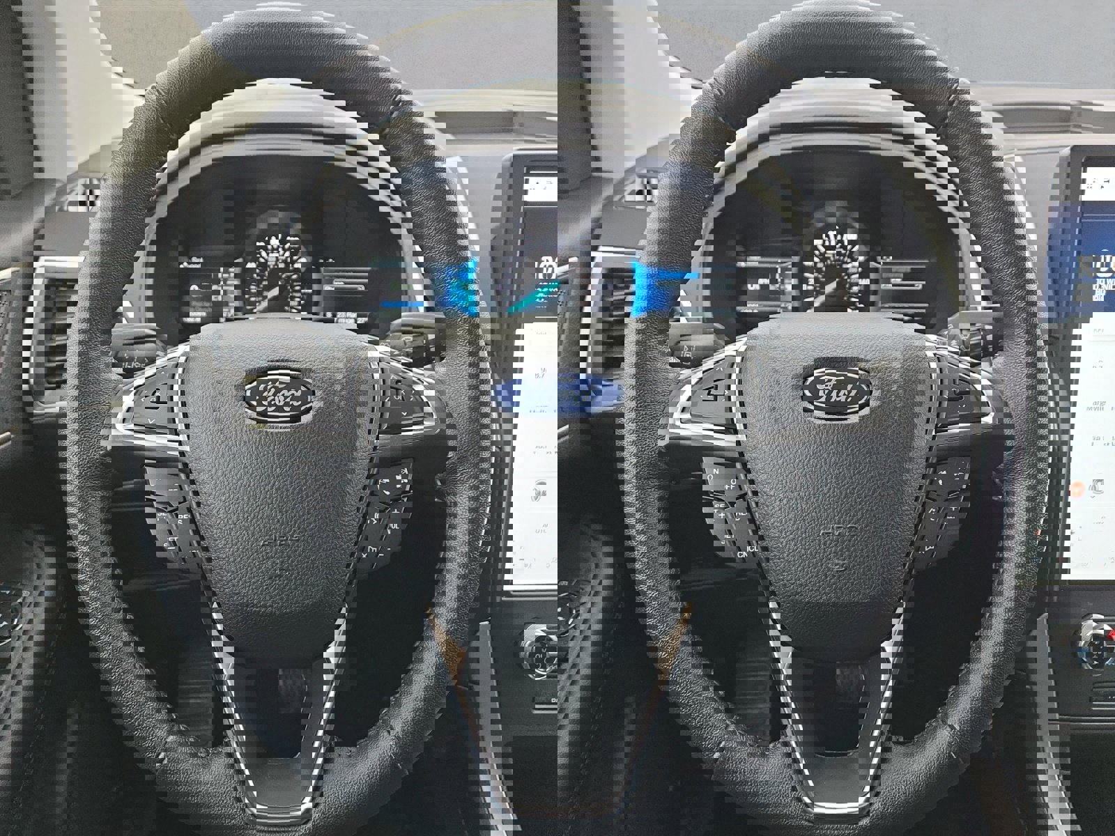 Certified 2022 Ford Edge SEL w/ Convenience Package image 13