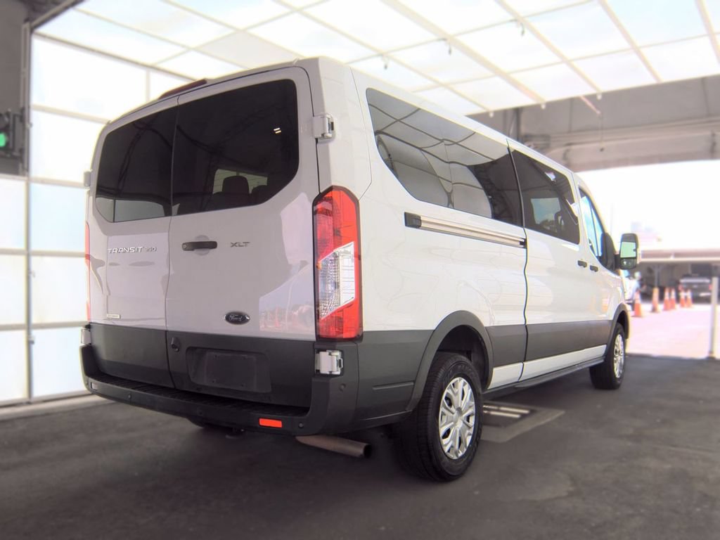 Certified 2023 Ford Transit 350 XLT RWD image 4