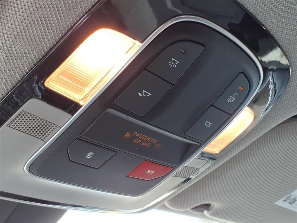 Used 2023 Hyundai Santa Fe SEL image 21