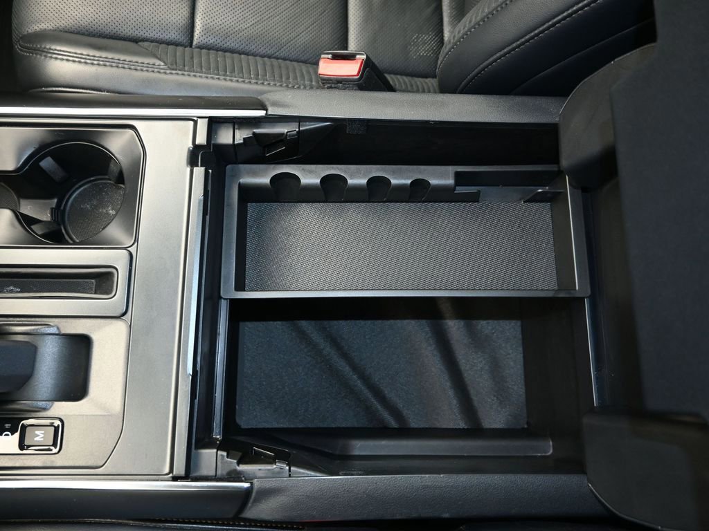 Certified 2022 Ford F150 Raptor w/ Equipment Group 801A High image 37