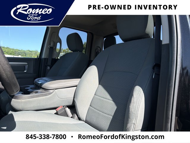 Used 2017 RAM 1500 Classic SLT AWD/4WD image 16