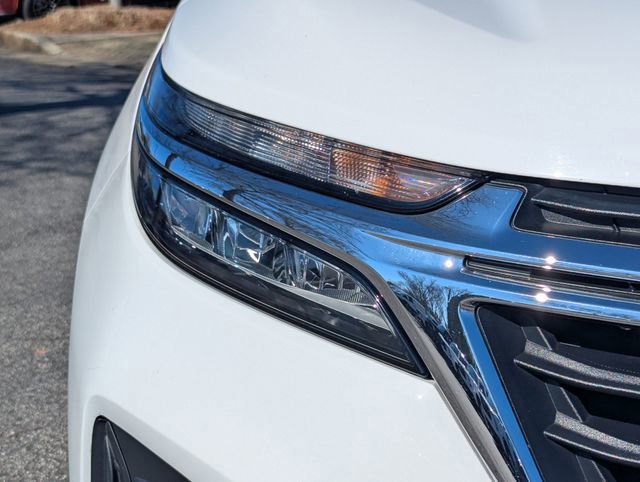 Used 2023 Chevrolet Equinox LS image 10