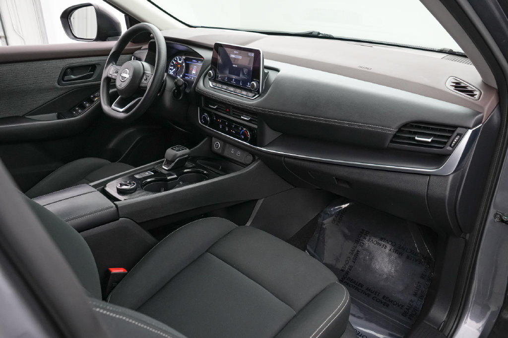 Used 2023 Nissan Rogue S AWD/4WD image 21