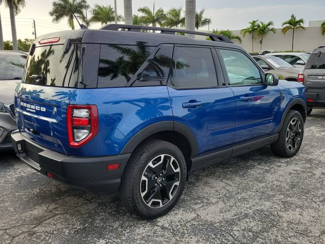 Certified 2024 Ford Bronco Sport Outer Banks AWD/4WD image 3