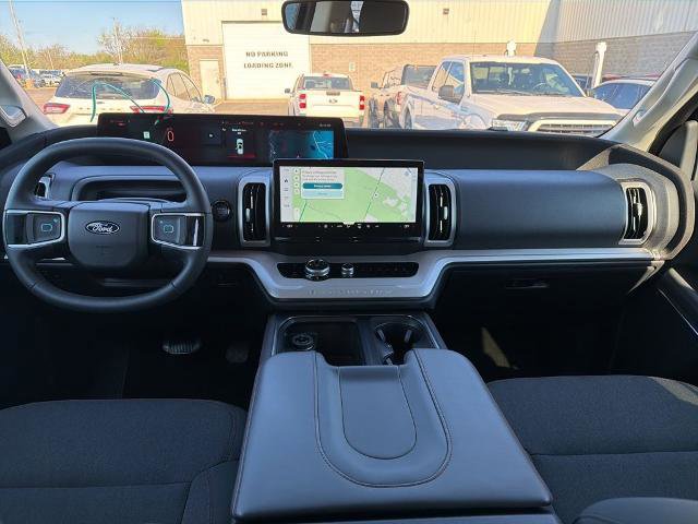 Certified 2025 Ford Expedition Max Active AWD/4WD image 5