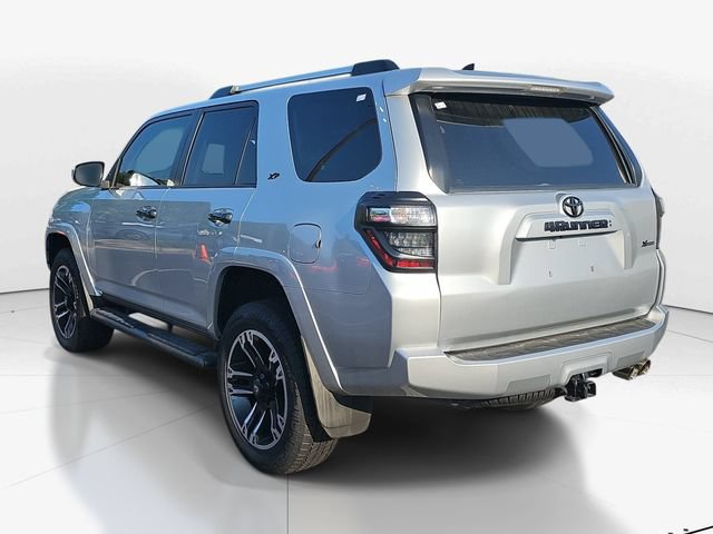Used 2022 Toyota 4Runner SR5 RWD image 5