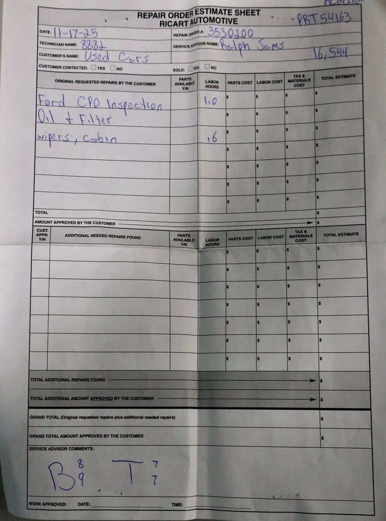 Used 2023 GMC Acadia SLT w/ LPO, Floor Liner Package image 14