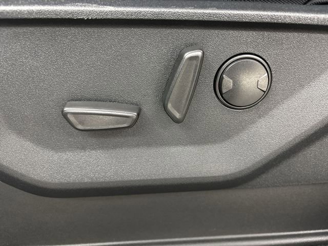 Certified 2022 Ford F150 XLT w/ Equipment Group 302A High image 4