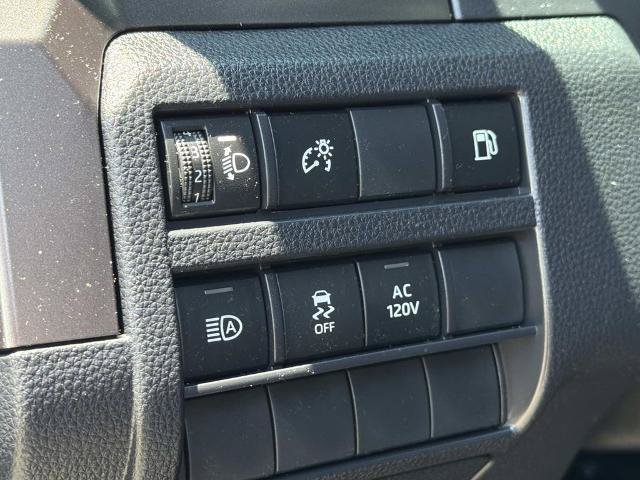Used 2025 Toyota 4Runner TRD Off-Road AWD/4WD image 24