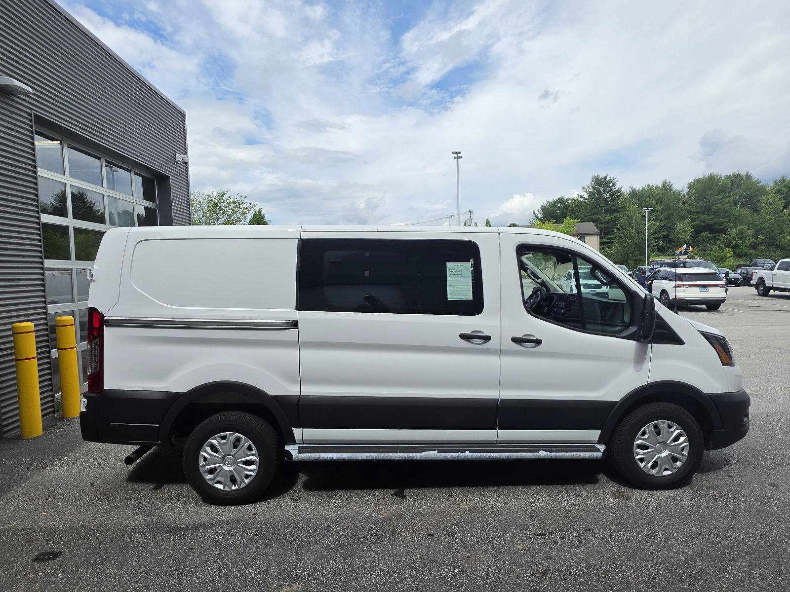 Certified 2025 Ford Transit 250 Low Roof w/ Exterior Upgrade Package RWD image 2