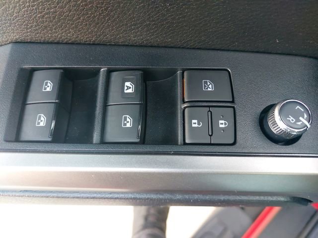 Used 2017 Toyota Tacoma SR5 w/ Tow Package image 27