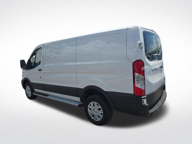 Certified 2025 Ford Transit 250 Low Roof w/ Exterior Upgrade Package RWD image 7