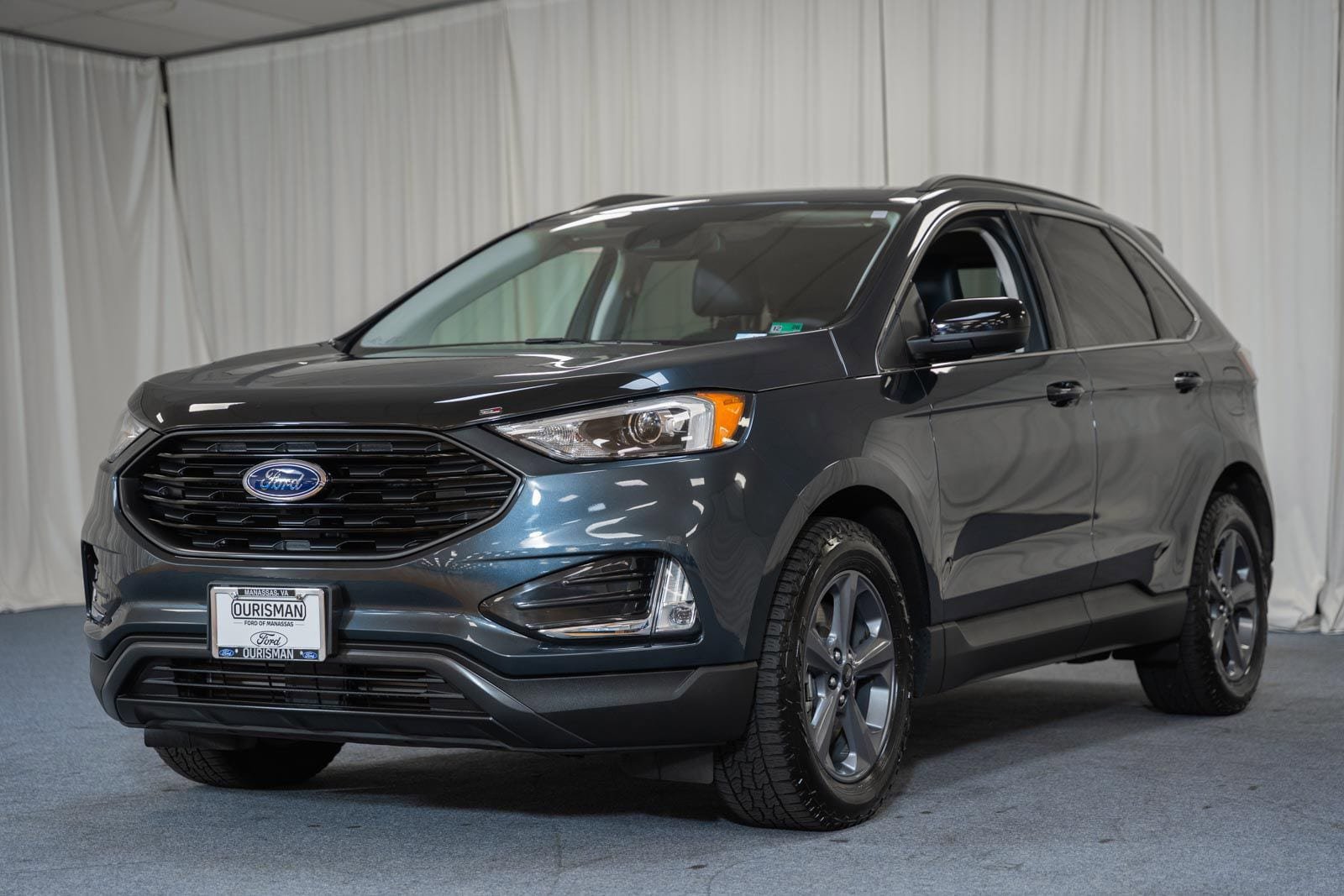 Certified 2022 Ford Edge SEL w/ Sport Appearance Package AWD/4WD image 3
