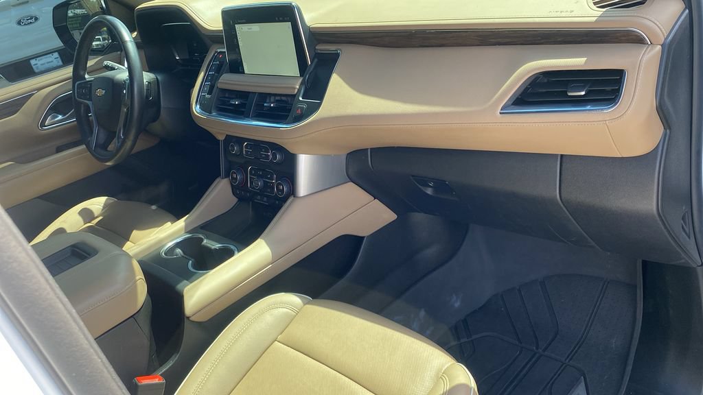 Used 2023 Chevrolet Tahoe Premier AWD/4WD image 11
