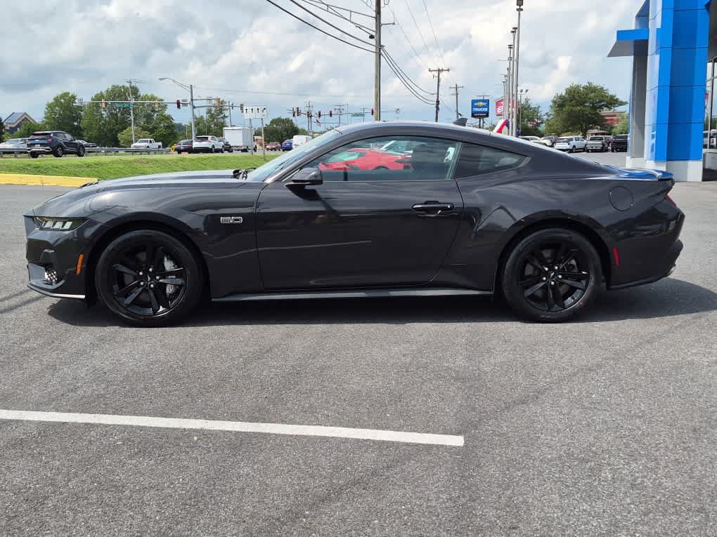 Certified 2024 Ford Mustang GT RWD image 5
