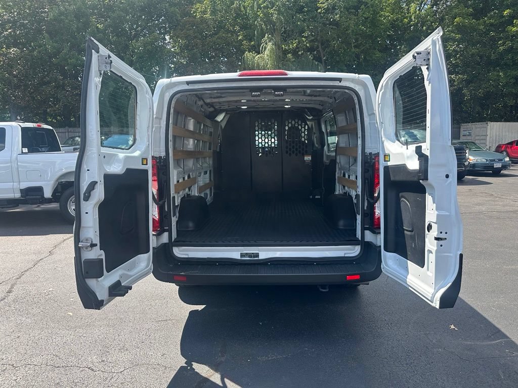 Certified 2025 Ford Transit 250 Low Roof w/ Exterior Upgrade Package RWD image 12