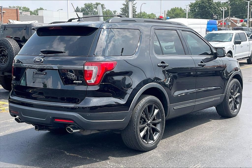 Certified 2019 Ford Explorer XLT w/ Equipment Group 202A AWD/4WD image 12