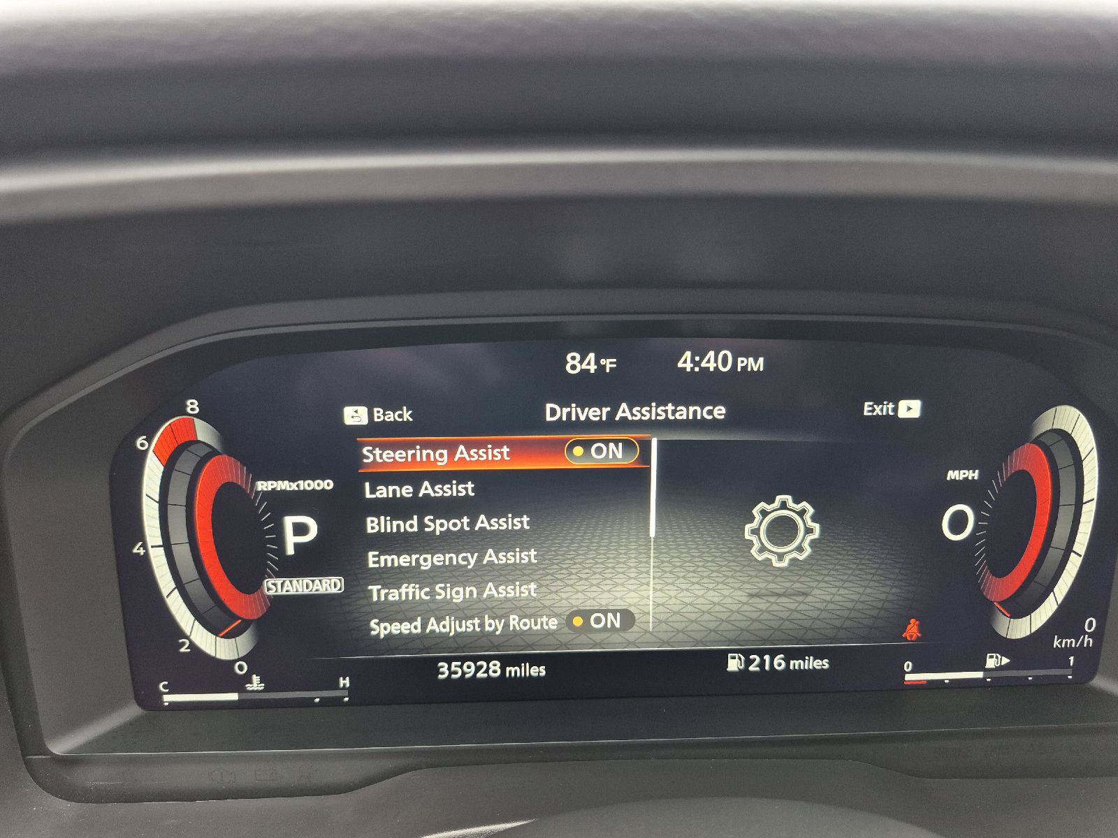 Used 2024 Nissan Rogue Platinum FWD image 3