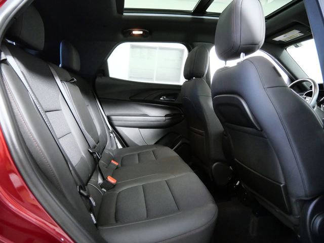 Used 2021 Chevrolet TrailBlazer RS w/ Sun and Liftgate Package AWD/4WD image 13