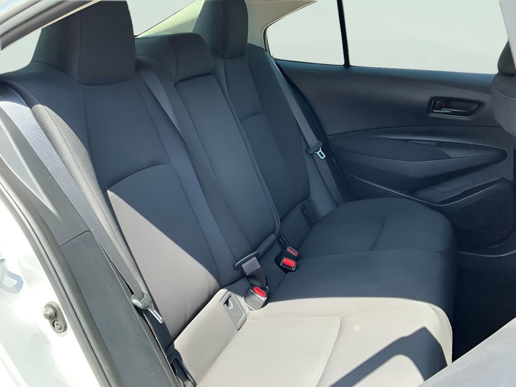 Used 2023 Toyota Corolla LE image 17