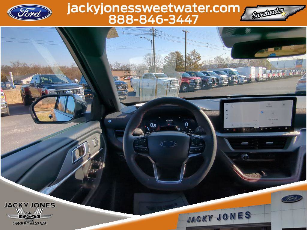 Certified 2025 Ford Explorer ST-Line w/ Premium Package image 14