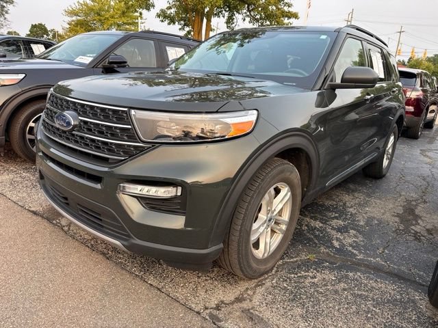Certified 2023 Ford Explorer XLT w/ Equipment Group 202A
