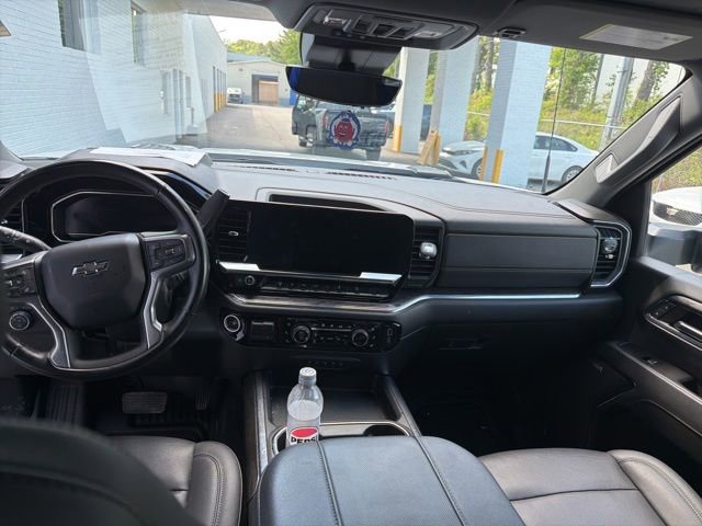 Used 2024 Chevrolet Silverado 2500 LTZ w/ LTZ Plus Package AWD/4WD image 14
