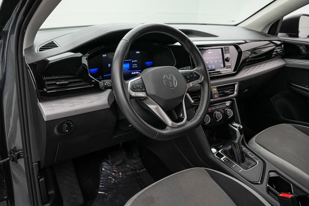 Used 2024 Volkswagen Taos S image 12