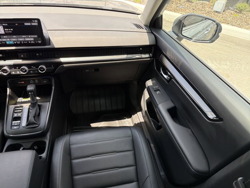 Used 2024 Honda CR-V EX-L image 15