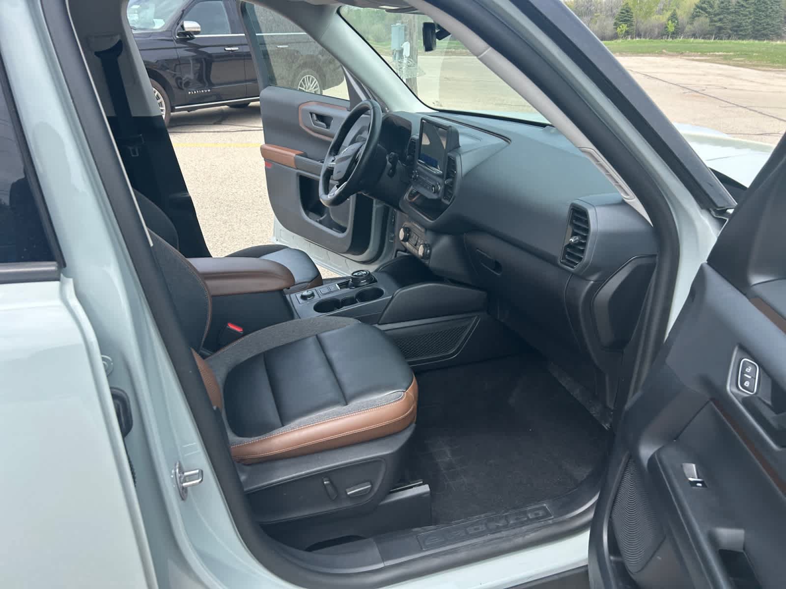 Certified 2022 Ford Bronco Sport Outer Banks AWD/4WD image 17