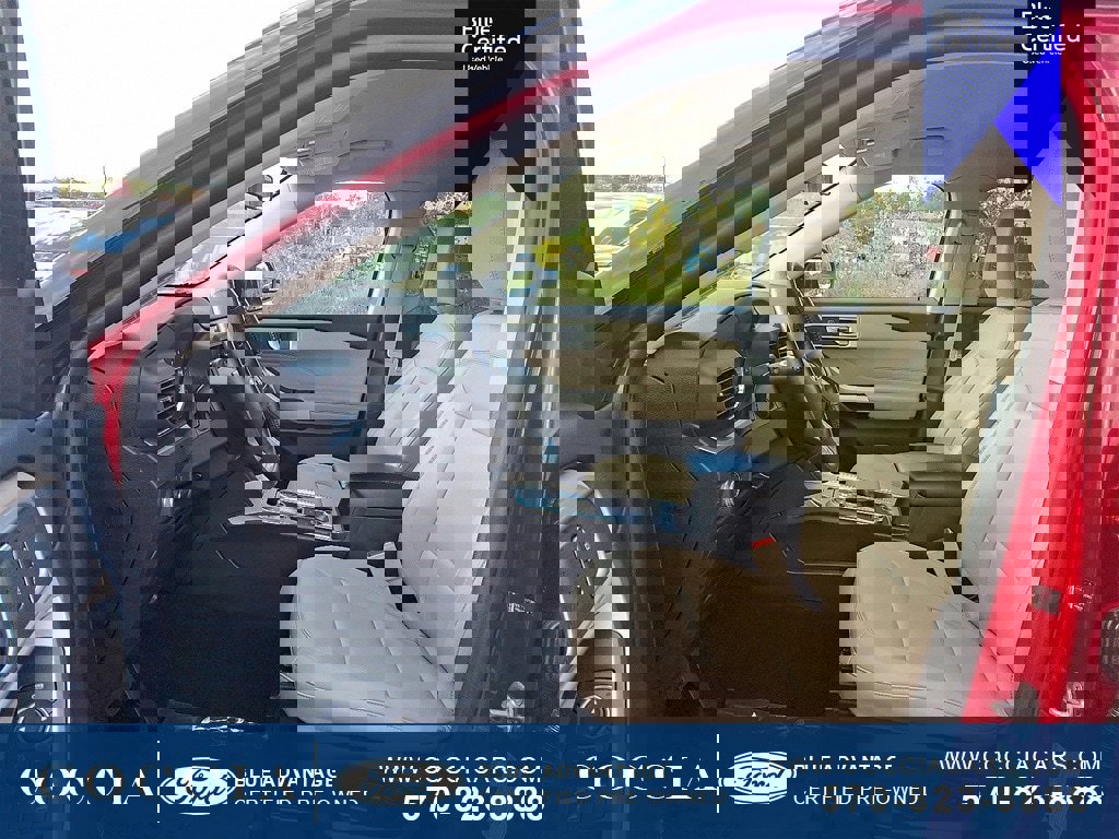 Certified 2022 Ford Explorer XLT w/ Equipment Group 202A image 14