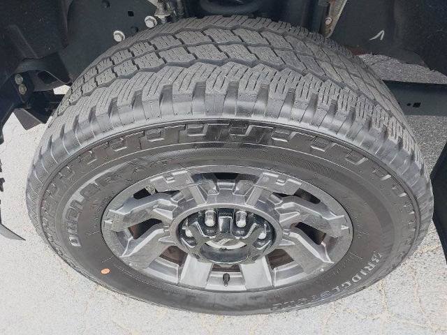 Certified 2024 Ford F250 Lariat w/ Lariat Ultimate Package AWD/4WD image 13