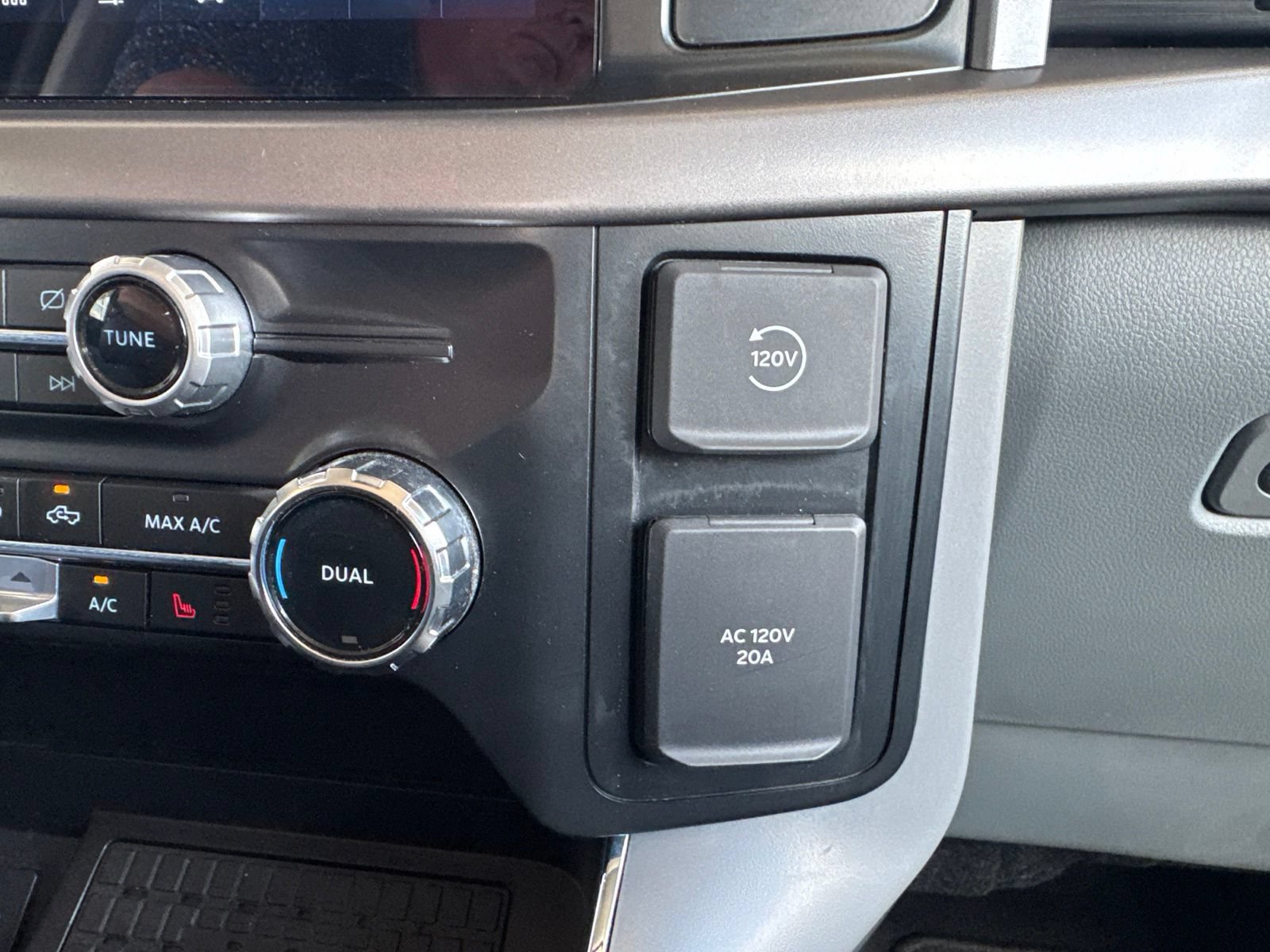 Certified 2024 Ford F150 XLT w/ Equipment Group 303A High AWD/4WD image 39