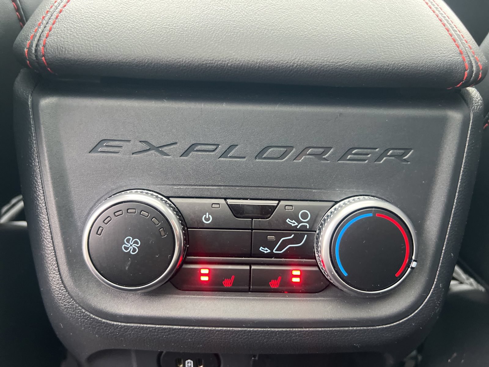 Certified 2025 Ford Explorer ST w/ Sun And Sound Package AWD/4WD image 60
