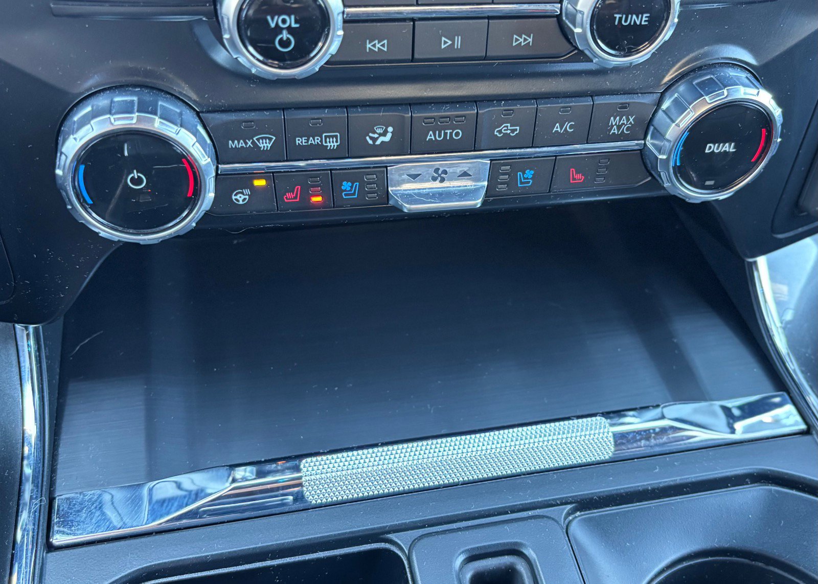 Certified 2022 Ford F150 Lariat w/ Equipment Group 502A High image 54