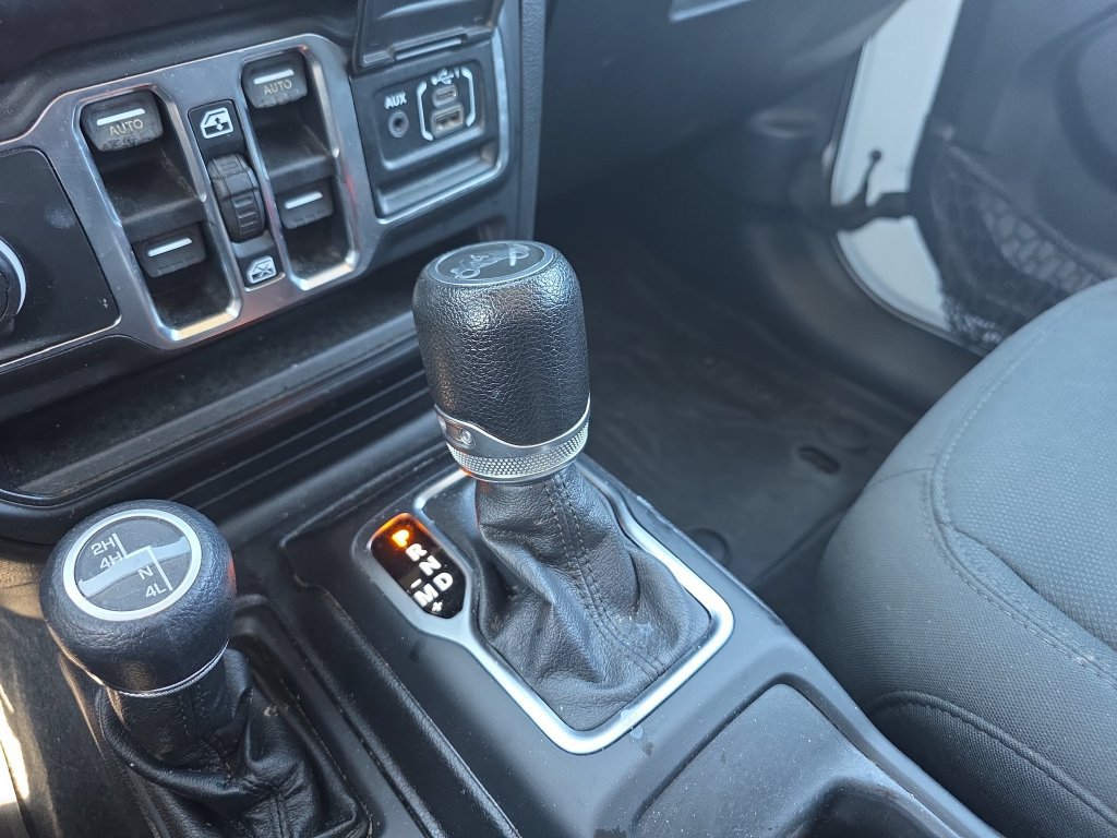 Used 2018 Jeep Wrangler Unlimited Sport S AWD/4WD image 37