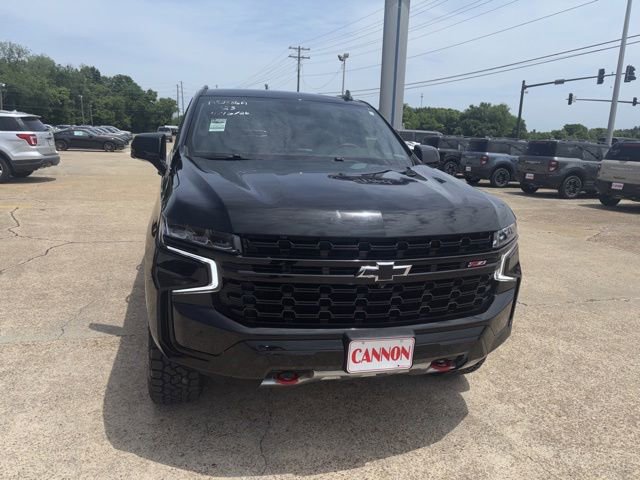 Used 2023 Chevrolet Tahoe Z71 w/ Luxury Package AWD/4WD image 4