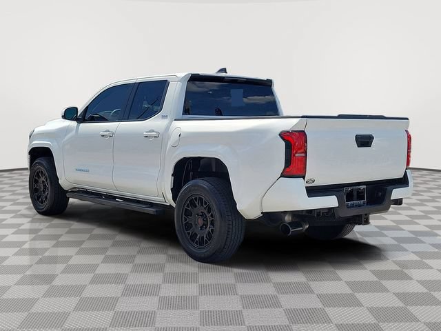 Used 2024 Toyota Tacoma SR5 RWD image 4