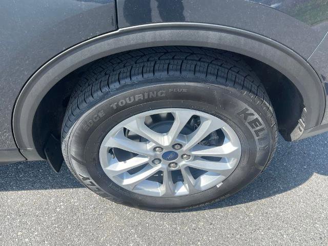 Certified 2022 Ford Escape SE w/ Convenience Package AWD/4WD image 7
